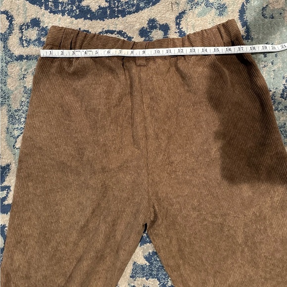 New corduroy pants brown size 14 - Picture 2 of 3